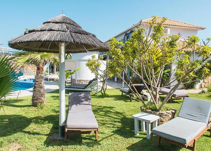 Mirage Arillas Apartman *